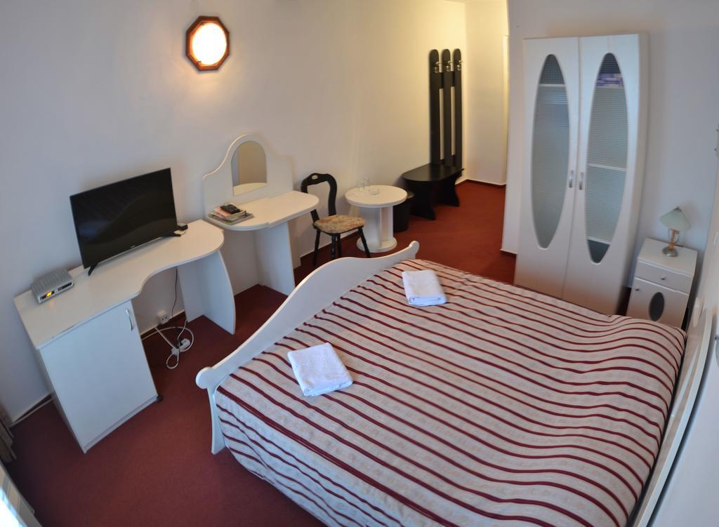 Hotel Marion Padurea Rotunda*** Reghin Zimmer foto