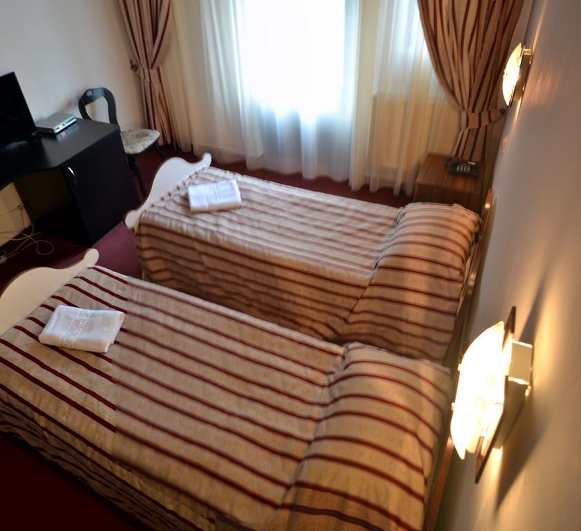 Hotel Marion Padurea Rotunda*** Reghin Zimmer foto