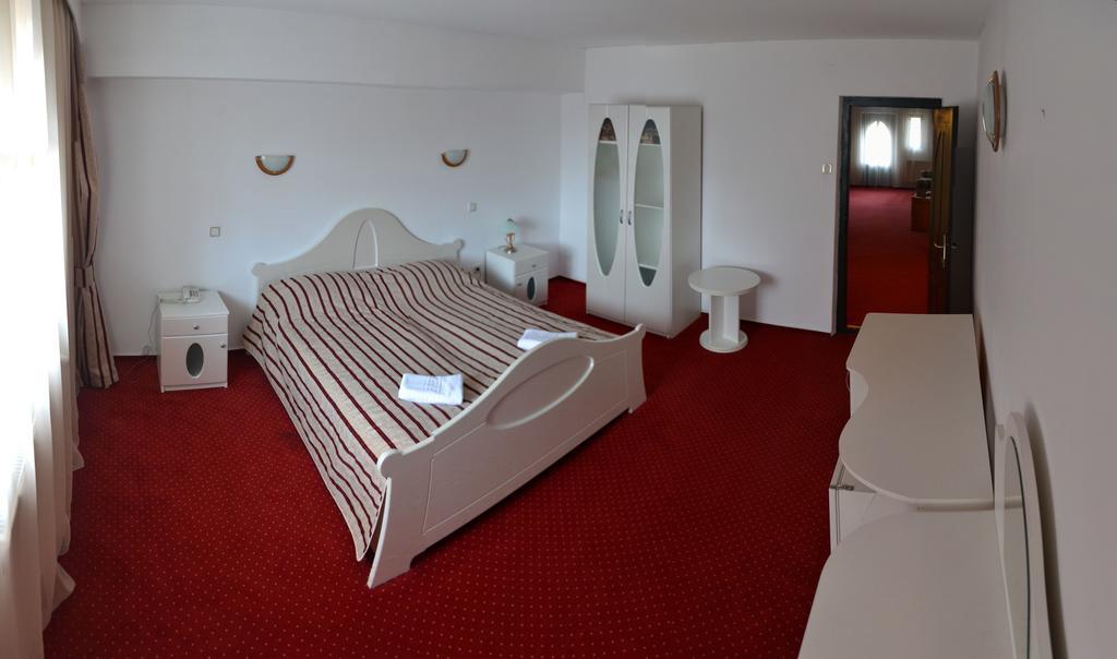 Hotel Marion Padurea Rotunda*** Reghin Zimmer foto