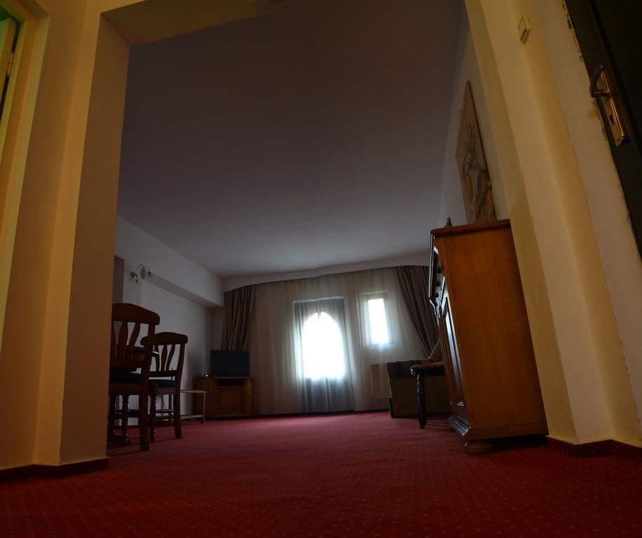 Hotel Marion Padurea Rotunda*** Reghin Zimmer foto